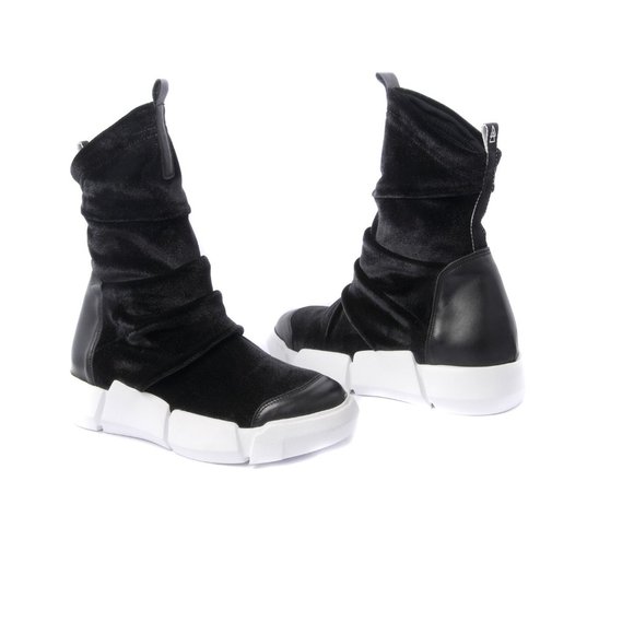 Elena Iachi Ankle Sneaker in Black Velvet Elastic - Picture 4 of 6